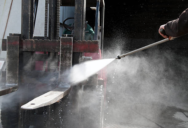 Best Roof Power Washing Services  in Westville, IN